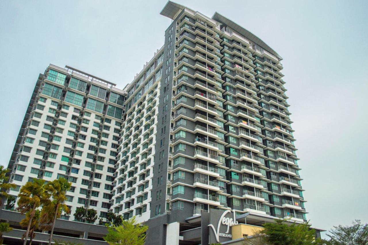 Vega Residence Cyberjaya Selangor Экстерьер фото